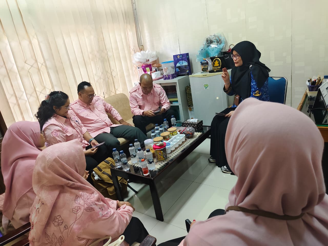 Kolaborasi Penelitian Dosen BK UPR dan ULM Perkuat Pengembangan Keilmuan Bimbingan dan Konseling