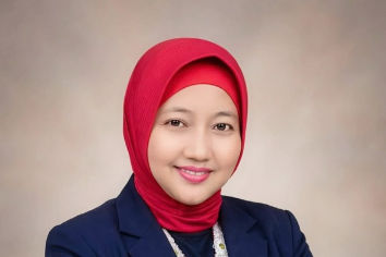 Foto Dr. Dina Mardiana, S.Pd.,M.Pd.